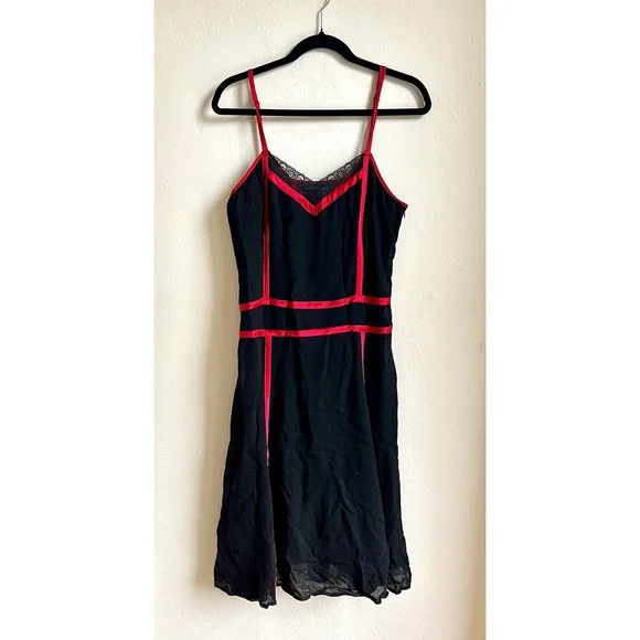 Betsey Johnson | Dresses | Betsey Johnson New York Vintage Evening Dress Wool Black And Red Size 2 | Poshmark Betsey Johnson | Dresses | Betsey Johnson New York Vintage Evening Dress Wool Black And Red Size 2 | Poshmark